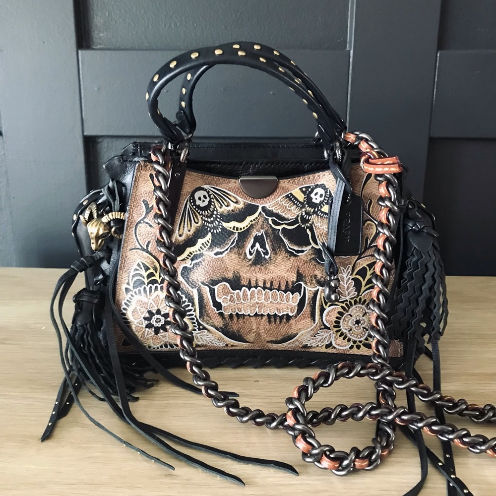 Coach x Chelsea Champlain Dreamer 21 In Signature Canvas With Skull Moth Tattoo - Picture 16 of 16